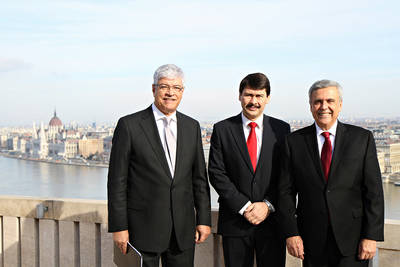 President Braga also met with the Brazilian Ambassador, H.E. Sergio Moreira Lima. Here with President Áder in the middle and Ambassador Lima to the far left.