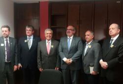 From left to right: Paulo Varella, Director of ANA (The Brazilian Water Agency), Ricardo Andrade, Superintendent of ANA, Benedito Braga, President of the World Water Council, Roberto Muniz, Senator of the Republic of Brazil, Vicente Andreu Guillo, President of ANA and Newton Azevedo, Brazilian Association of Infrastructure and Basic Industries.