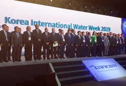 Korea International Water Week opens with a strong political presence from the Minister of Environment of Korea, as well as Ministers from Senegal, Algeria and Sri Lanka, the Mayor of Daegu, the Deputy Speaker of the National Assembly and other esteemed participants, 4 September 2019