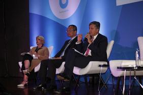 Roundtable on Financing Water high-level panel at the 8th World Water Forum Jose Carrera, CAF, Guangzhe Chen, World Bank