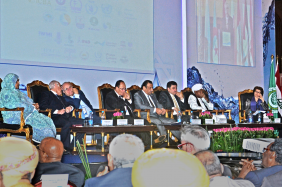From left to right: H.E Ambasador Shahira Wahbi, Chief of Sustainable Development and International Cooperation, League of Arab States (LAS); H.E. Dr. Adel El-Beltagy, Minister of Agriculture and Land Reclamation; H.E. Dr. Adnan Badran - Former Prime Minister – The Hashemite Kingdom of Jordan; H.E. Dr. Mahmoud Abu Zeid – President of the Arab Water Council; HRH Prince Khalid Bin Sultan - Chairman of Prince Sultan Bin Abdulaziz International Water Prize and the President Honoraire of the Arab Water Coun