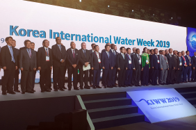 Korea International Water Week opens with a strong political presence from the Minister of Environment of Korea, as well as Ministers from Senegal, Algeria and Sri Lanka, the Mayor of Daegu, the Deputy Speaker of the National Assembly and other esteemed participants, 4 September 2019